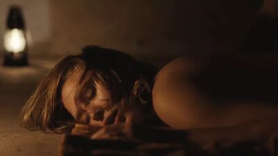 Elizabeth Olsen - Martha Marcy, May Marlene 2011
